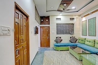 Hotel O Rose Valley Bhawarkuan Square Bus Stop