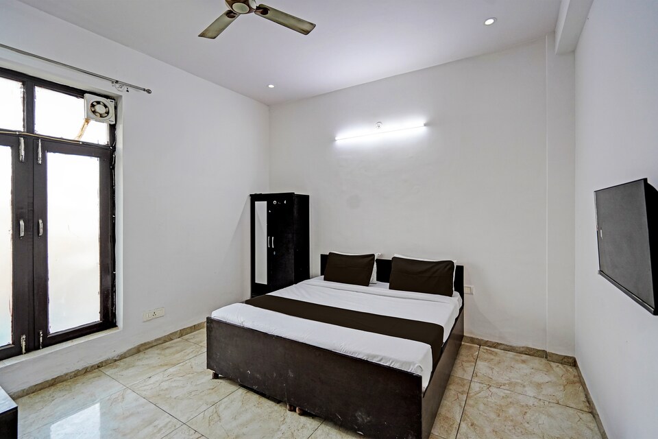 Hotel O Expo Inn, Greater Noida, Noida