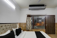 Super Hotel O POONAM VILLA