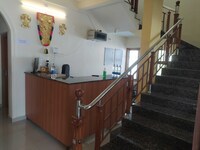 Hotel O Summerland Inn