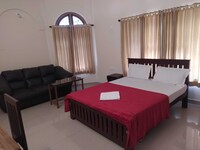 Hotel O Summerland Inn