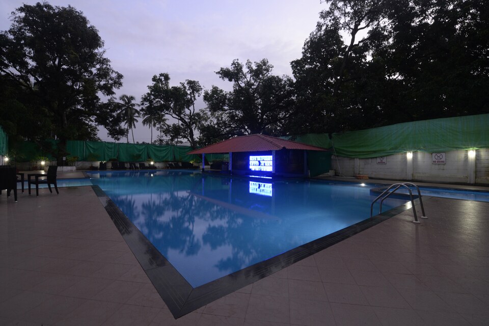 OYO Hotel Royale Assagao, Anjuna Vagator Goa, Goa