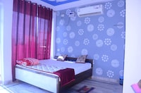 SPOT ON THE PRATHAM HOTEL