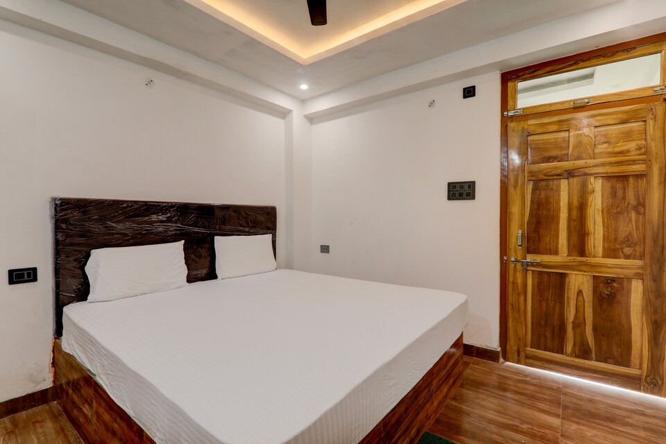 OYO Royal Ayodya Guest House, Ayodhya, Ayodhya