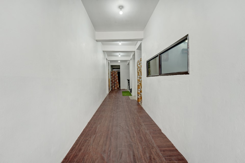 Hotel O Radha Krishna Family Hotel, Anisabad, Patna