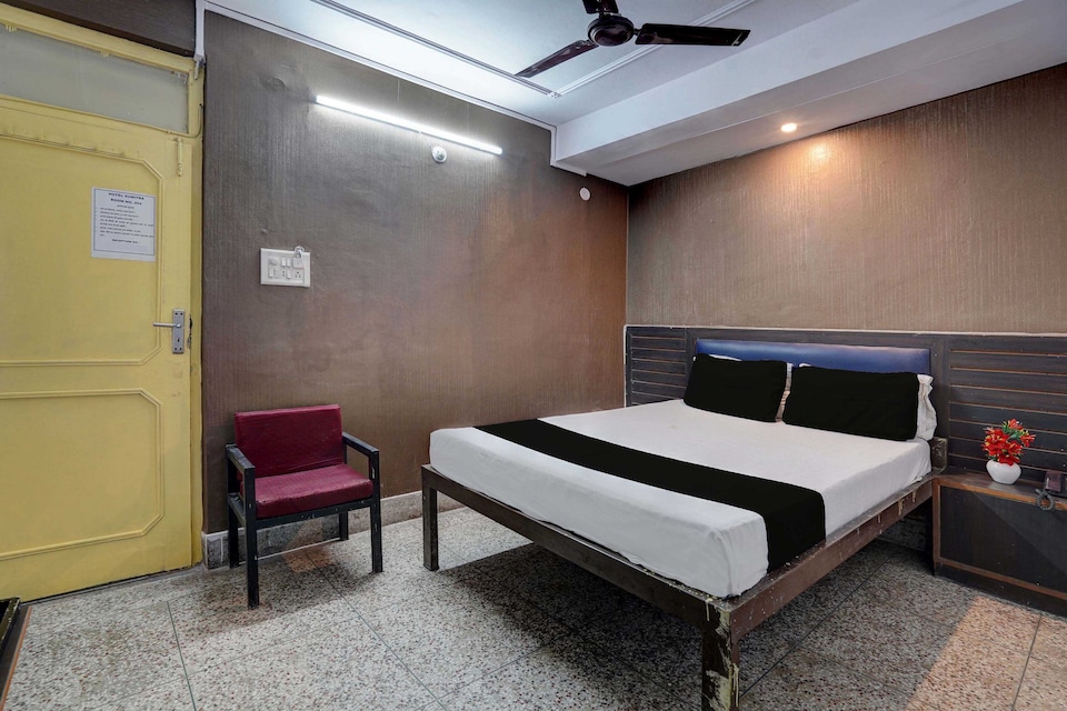 Hotel O The Royal Palace, Charbagh Lucknow, Lucknow