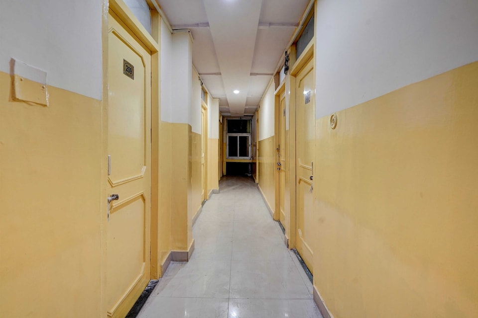 Hotel O The Royal Palace, Charbagh Lucknow, Lucknow