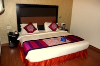 OYO Hotel The Ambassador