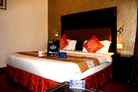 OYO Hotel The Ambassador