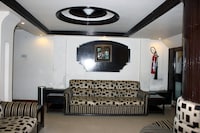 OYO Hotel The Ambassador