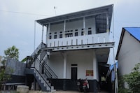 Hotel O Penginapan Al-asharNearWarung Acil Ubai