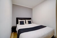 Hotel O near Monas formerly Cideng Timur Residence