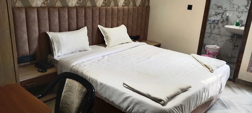 Hotel O Mithila shiv palace, Hardoi, Hardoi
