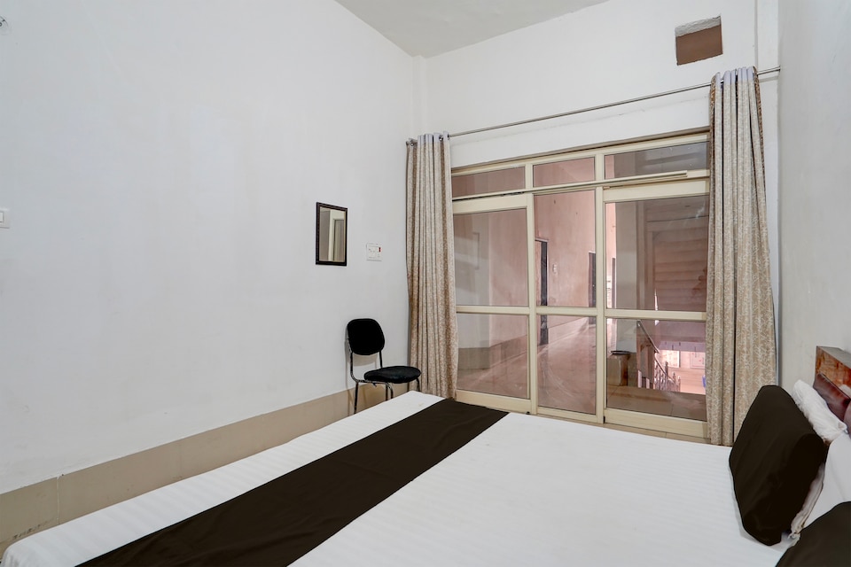 Hotel O Hotel Yadav, Bazpur City, Kashipur