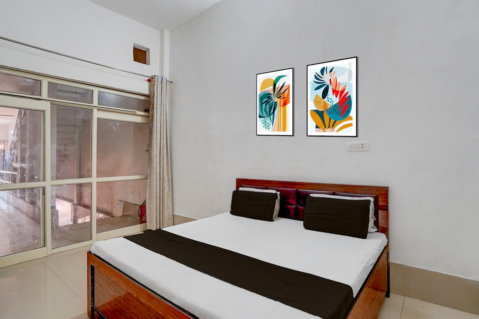 Hotel O Hotel Yadav, Bazpur City, Kashipur