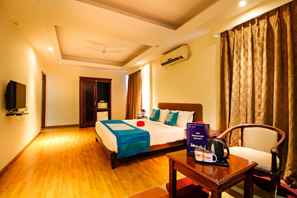 OYO 1802 Hotel Sandhya, Lakdikapul, Hyderabad