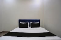 Hotel O Bluemoon Anantram