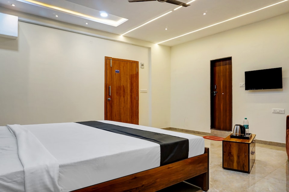 Collection O Jadhav Fort Chikhali Formerly KP Pride, Pimpri Pune, Pune
