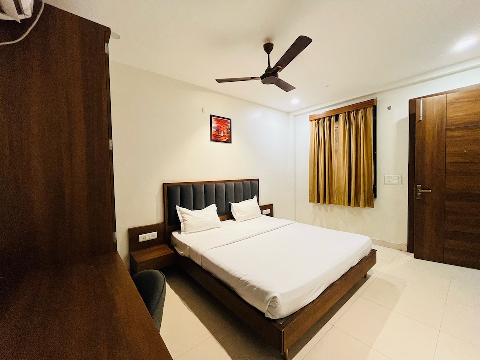 Hotel O Virasat Grand Resort, Bhind, Bhind