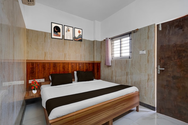 Hotel O Royapettah Clock Tower Formerly RKH Residency