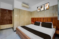 Hotel O Royapettah Clock Tower Formerly RKH Residency