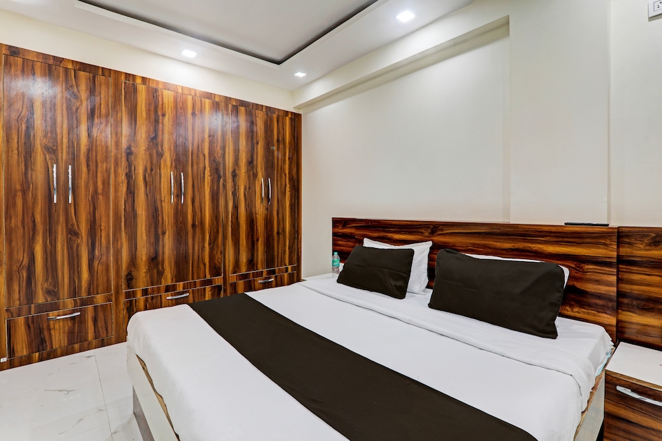 Collection O Nirvana Stay , Rambagh Allahabad, Prayagraj