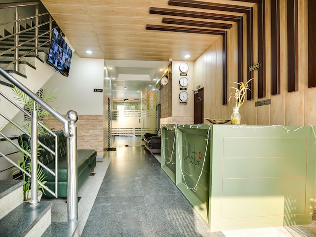 Collection O Hotel Burj