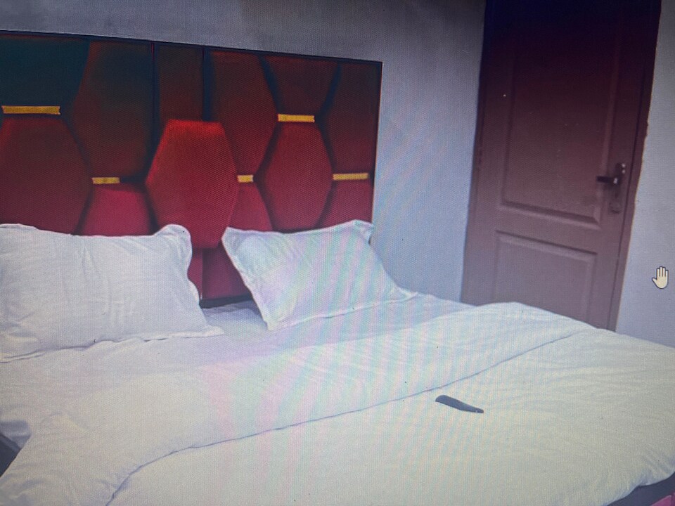 live as DEL5439, Rajouri Garden Delhi, Delhi