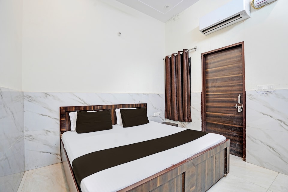 Hotel O GAURI SHANKAR DHAM, Iskcon Vrindavan, Vrindavan