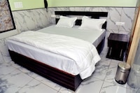 Hotel O YADAV PALACE