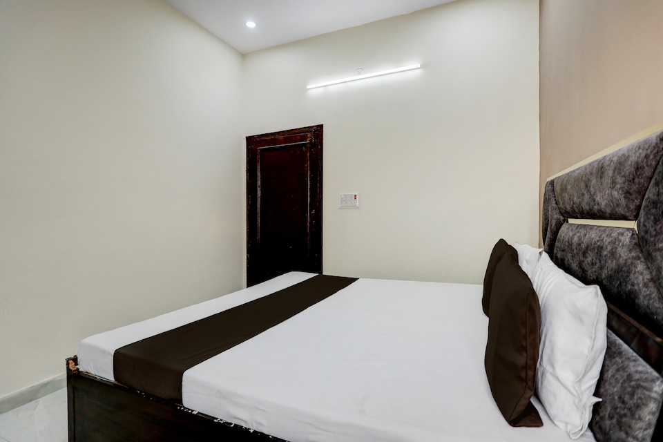 Hotel O The Happy Homestay, Moradabad, Moradabad