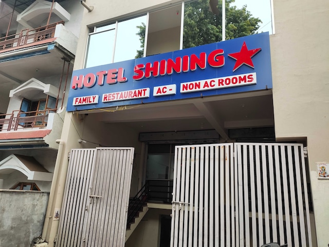 Hotel O Shining Star