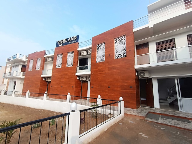 Hotel O Ramaland Homestay