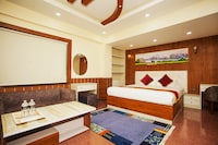 Capital O 812 Hotel Palazzo