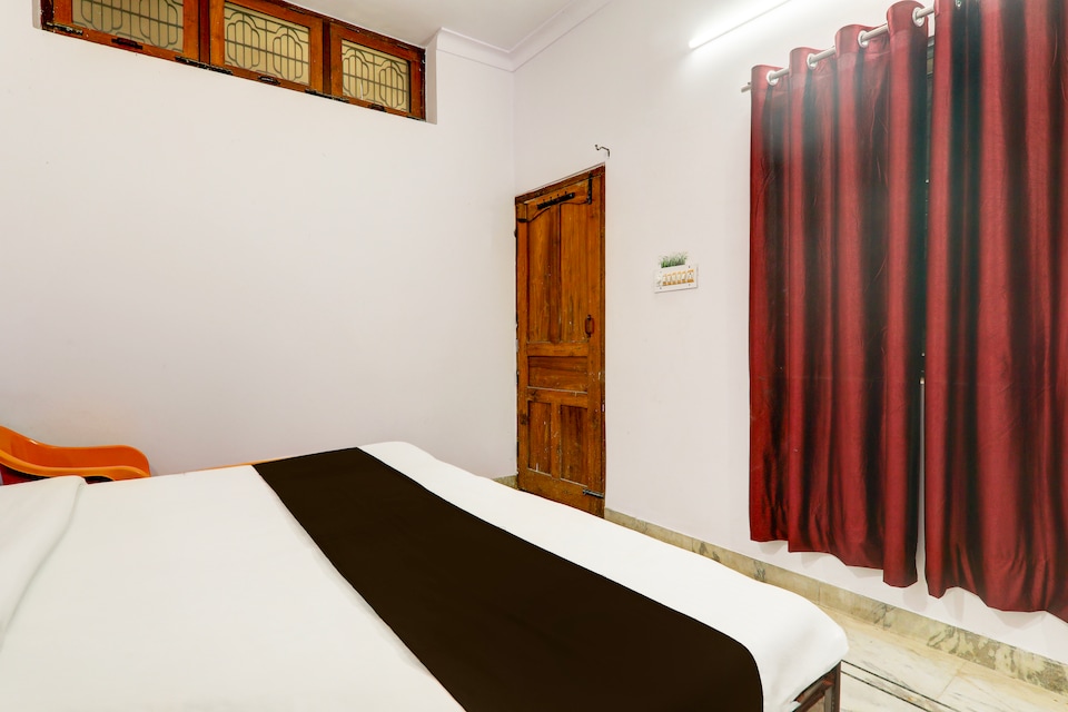 Hotel O Flagship DRBR GUEST HOUSE, Gorakhnath Gorakhpur, Gorakhpur
