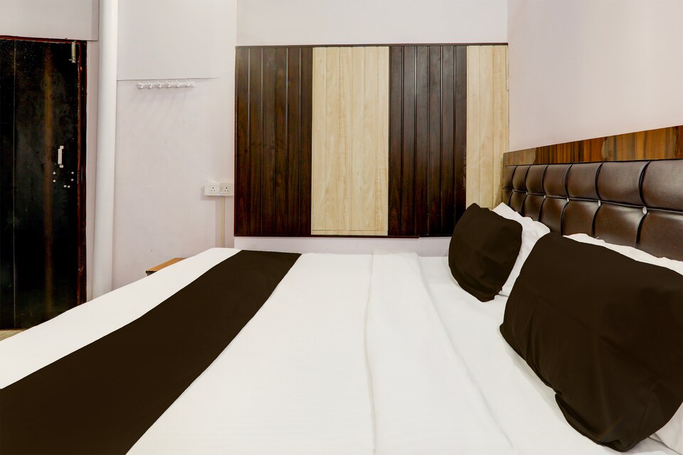 Hotel O Flagship DRBR GUEST HOUSE, Gorakhnath Gorakhpur, Gorakhpur