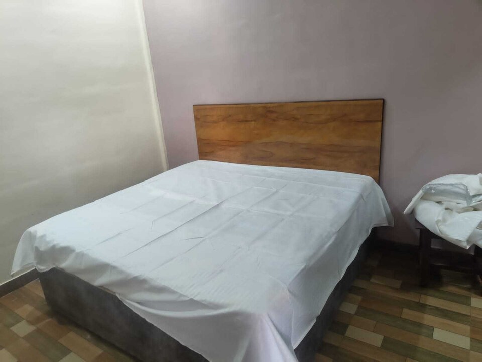 OYO 823165 JSB Guest House, Meerut, Meerut