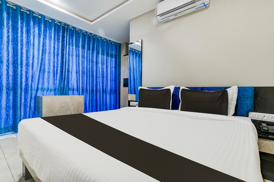 Hotel O Lake View, MG Road Indore, Indore