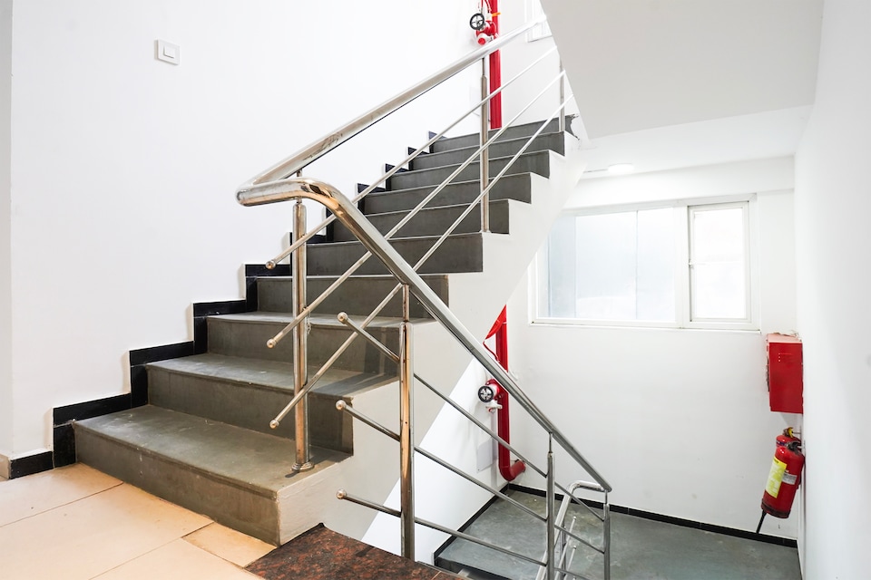 Super Townhouse Central Bazar Road Ramdaspeth, Dharampeth Nagpur, Nagpur