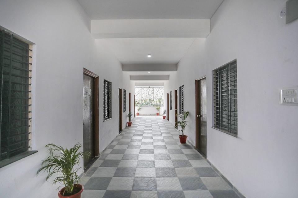 Hotel O Sky View Stay In, Manish Nagar Besa, Nagpur