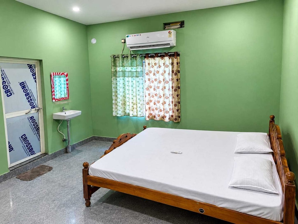 Hotel O Kunika Guest House, Bhadrak, Bhadrak