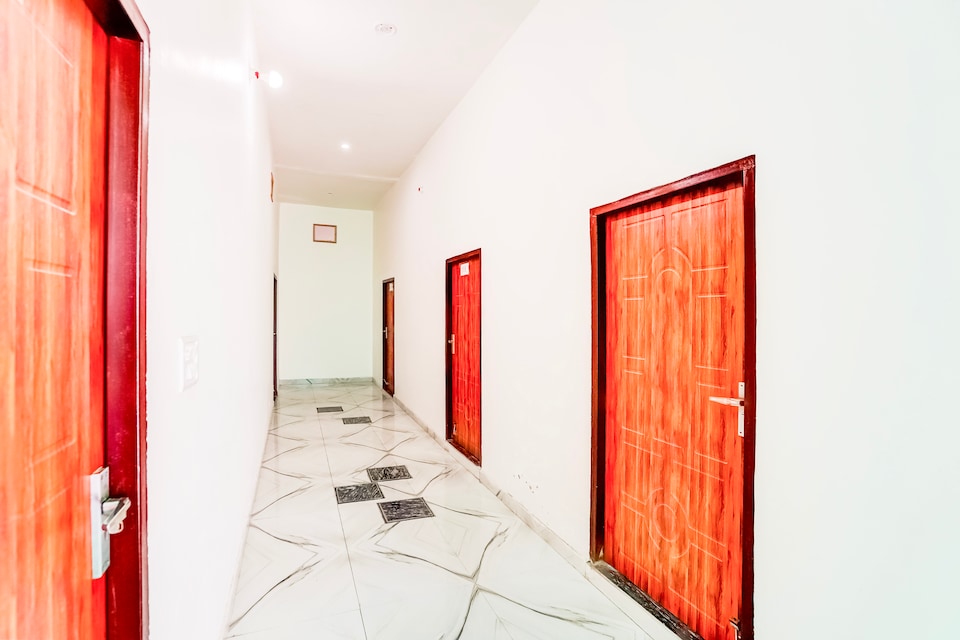 Hotel O sky , Meerut, Meerut