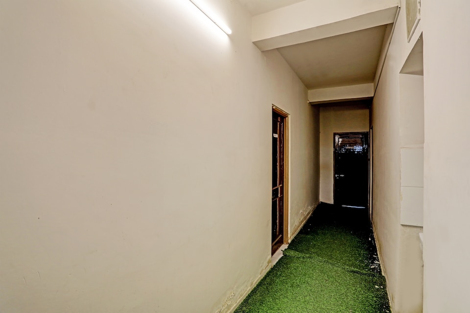 Hotel O Marina Hotel, Bus Stand Nagpur, Nagpur