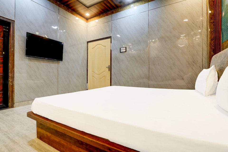 Hotel O Sree Krishna Hotel &Resort, Mangarh, Mangarh