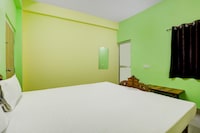 Hotel O Holiday Hotel