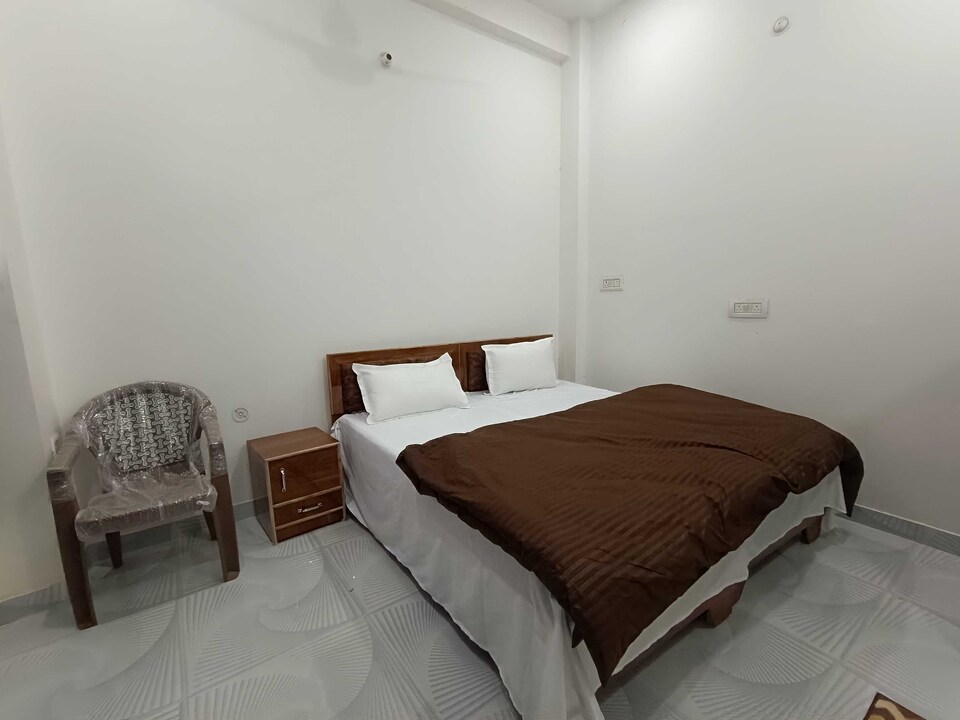 OYO Home Shri Narayan Homestay, Ayodhya, Ayodhya
