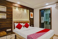 OYO 823430 The Bali Resort