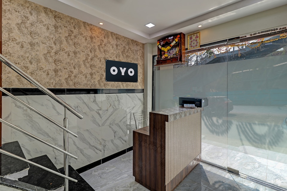 Hotel O sky INN, Mumbai International Airport, Mumbai