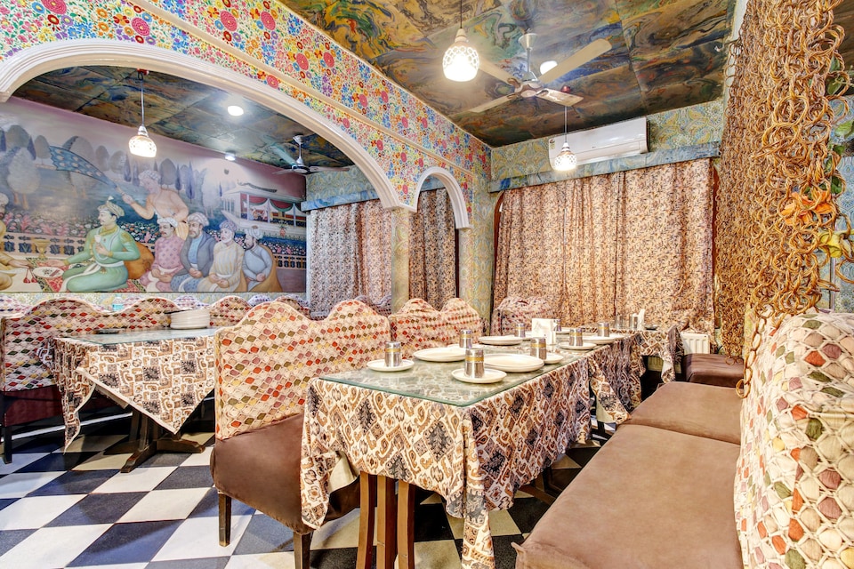 Hotel O Residency Road Srinagar, Rajbagh, Srinagar