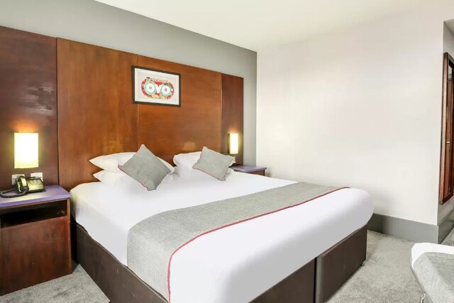 OYO AC Marriott Glasgow